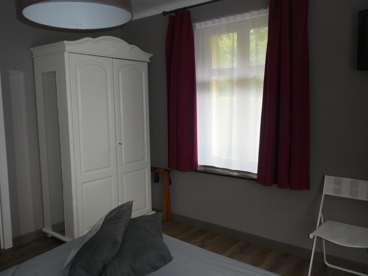 Hotel Des Roches Cugnon Esterno foto